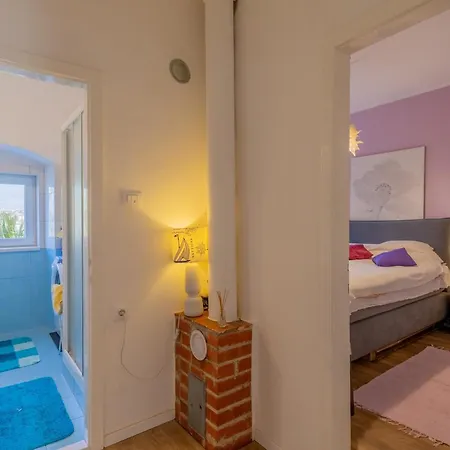 Old Town Flat بوريتش