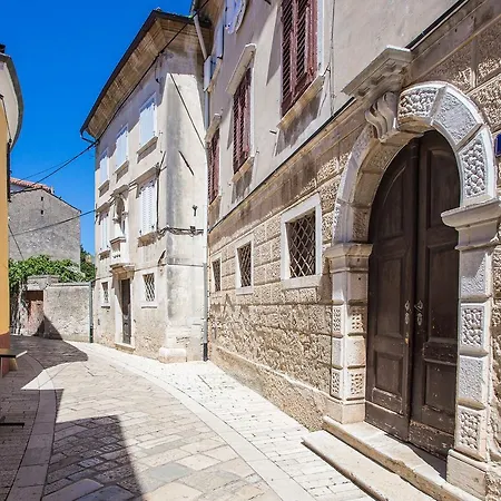 Old Town Flat