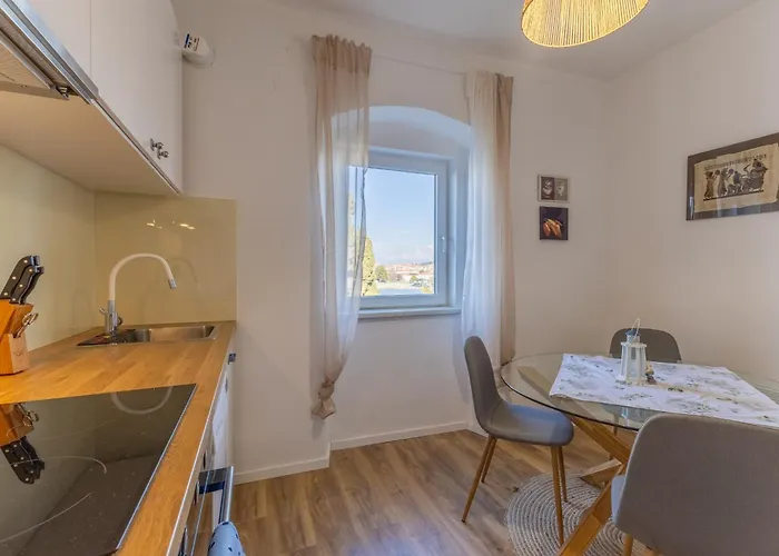 Old Town Flat * Porec